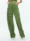 Alice And Olivia Akers Oversized Cargo Pant In Avocado