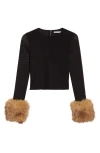 Alice And Olivia Delaina Faux Fur Cuff Top In Animal Print