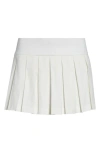 Alice And Olivia Alice + Olivia Emilie Pleated Linen Blend Skort In Off White