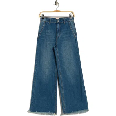 Alice And Olivia Alice + Olivia Emory High Waist Fray Hem Wide Leg Jeans In Blue