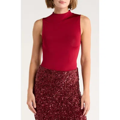 Alice And Olivia Alice + Olivia Nichol Mock Neck Sleeveless Bodysuit In Red