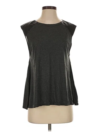 Pre-owned Alice And Olivia Alice + Olivia Sleeveless T-shirt In Gray
