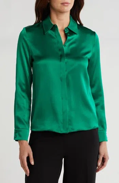Alice And Olivia Alice + Olivia Willa Long Sleeve Silk Button-up Shirt In Deep Emerald