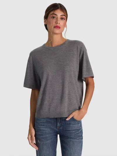 Alice And Olivia Amelie Cashmere Knit Tee In Gray