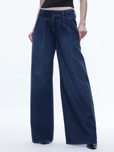 Alice And Olivia Anders Low Rise Pleated Jean In Love Train
