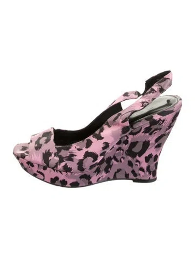 Pre-owned Alice And Olivia Animal Print Slingback Pumps In Black/pink
