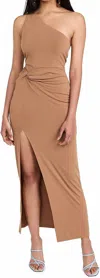 ALICE AND OLIVIA ASHBY FRONT TWIST HIP CUTOUT MIDI DRESS IN CAMEL TAN