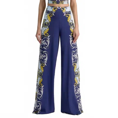 Alice And Olivia Athena Wide Leg Pant In Antique Scroll In Blue