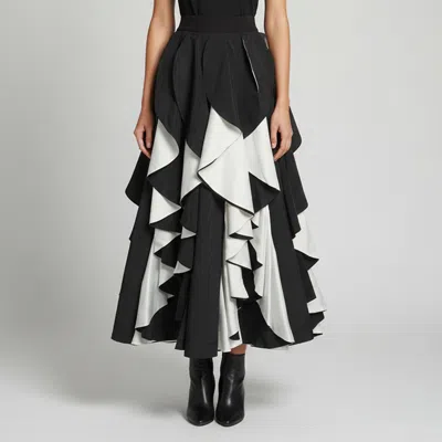 Pre-owned Alice And Olivia Black/ White Gabardine Nadie Spiral Ball Gown Skirt S