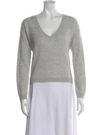 Pre-owned Alice And Olivia Cashmere V-neck Sweater In Gray
