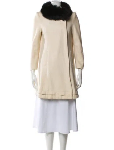 Pre-owned Alice And Olivia Coat In Neutral
