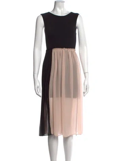 Pre-owned Alice And Olivia Crew Neck Midi Length Dress In Black