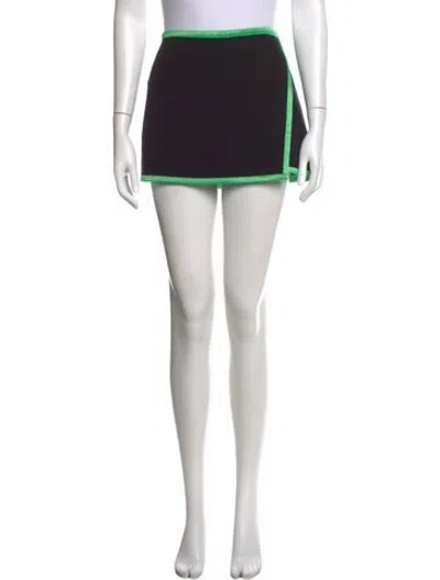 Pre-owned Alice And Olivia Cutout Accent Mini Skirt In Black