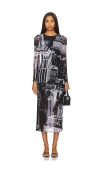 Alice And Olivia Delora Printed Body-con Midi Dress In Cityscape