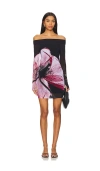 Alice And Olivia Dorinda Off The Shoulder Mini Dress With Thumbholes In Luna Floral
