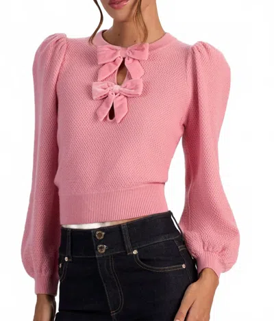 Alice And Olivia Doris Bow Puff-sleeve Sweater In Rose Tea In Pink