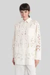 Alice And Olivia Finely Eyelet Oversized Button-front Shirt In White