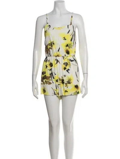 Pre-owned Alice And Olivia Floral Print Scoop Neck Romper In Yellow