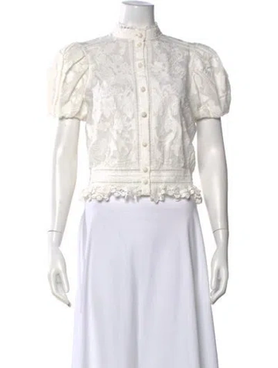 Pre-owned Alice And Olivia Floral Print Short Sleeve Blouse In White