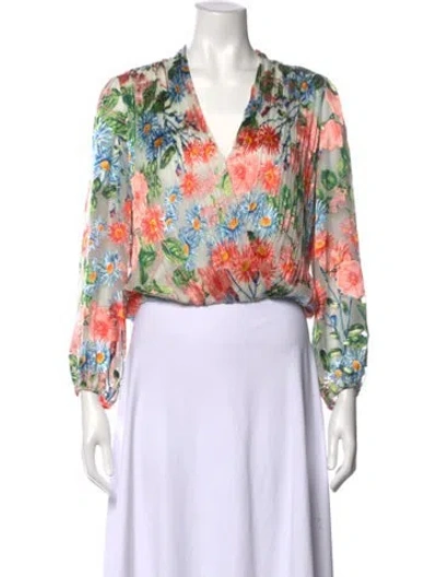 Pre-owned Alice And Olivia Floral Print V-neck Blouse In Gray