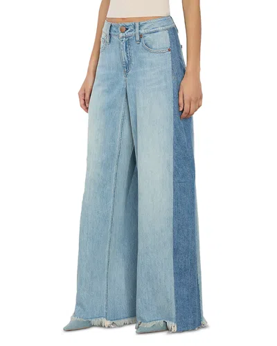 Alice And Olivia High Rise Ultra Baggy Jeans In Denim In Gemma Light Blue