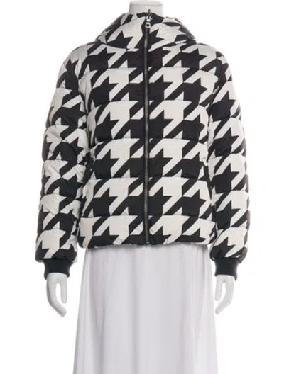 Pre-owned Alice And Olivia Houndstooth Print Down Jacket In Multicolor