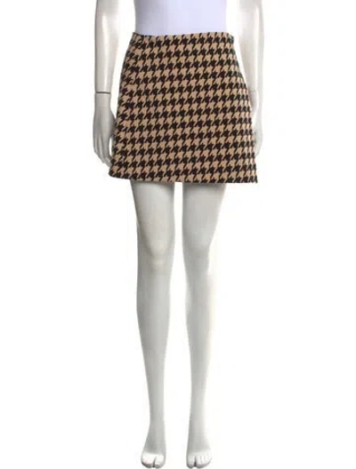 Pre-owned Alice And Olivia Houndstooth Print Mini Skirt W/ Tags In Neutral
