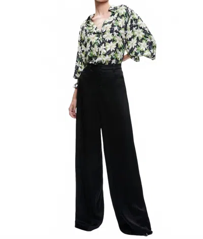 Alice And Olivia Julius Collar Blouse - Plus In Moonlight Floral Large In Multi