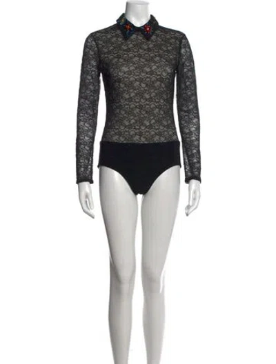 Pre-owned Alice And Olivia Lace Pattern Long Sleeve Bodysuit In Black
