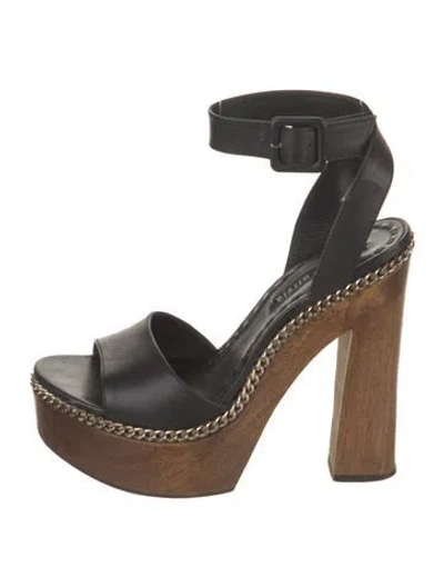 Pre-owned Alice And Olivia Leather Chain-link Accents Sandals In Multi