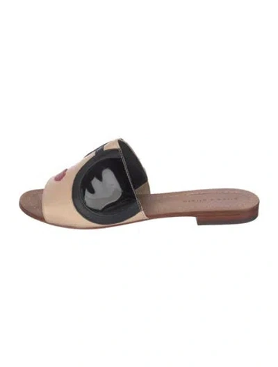 Pre-owned Alice And Olivia Leather Graphic Print Slides In Neutrals