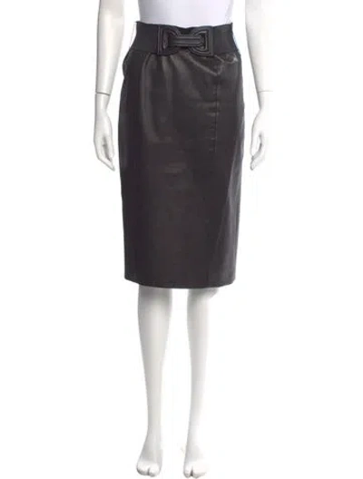 Pre-owned Alice And Olivia Leather Knee-length Skirt In Black
