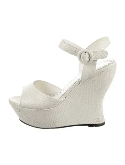 Pre-owned Alice And Olivia Leather Slingback Pumps In Gray