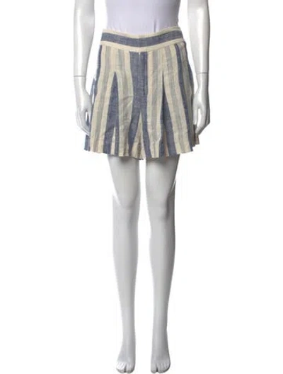 Pre-owned Alice And Olivia Linen Knee-length Shorts In Neutral