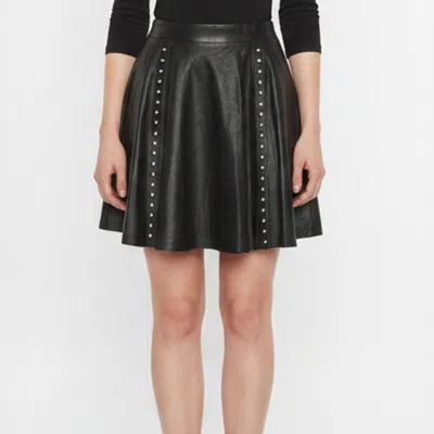 Pre-owned Alice And Olivia Loves Scoop Black Leather Eyelet Rivet Detail Flared Skirt M