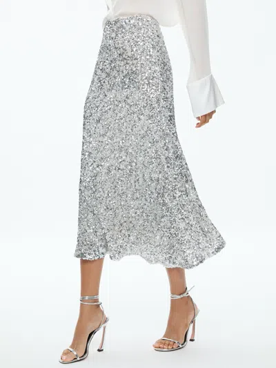 Alice And Olivia Maeve Sequin Kick Flare Slip Skirt In Champagne/silver