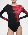 Alice And Olivia Masako Long Sleeve Open Back Bodysuit With Thumbholes In Peony Petals Bright Ruby