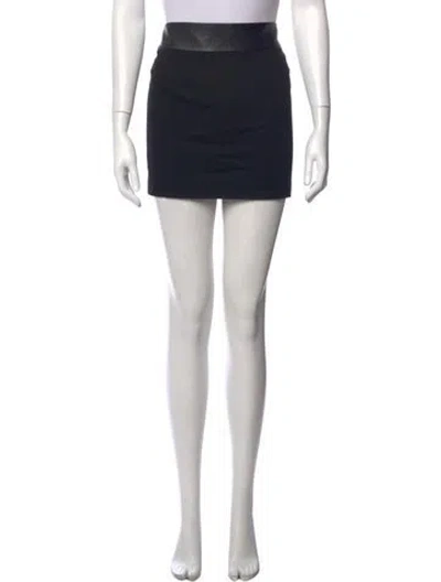Pre-owned Alice And Olivia Mini Skirt In Gray
