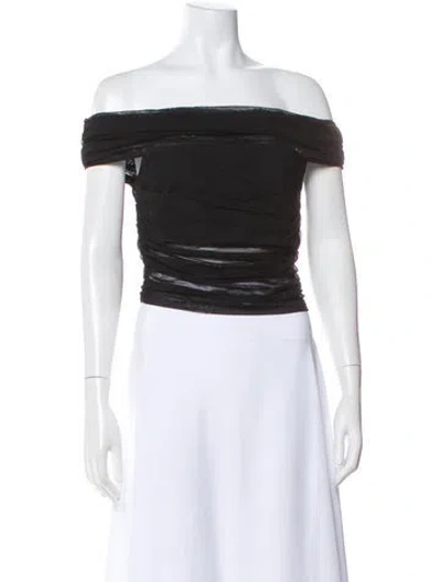 Pre-owned Alice And Olivia Off-the-shoulder Short Sleeve Top In Black