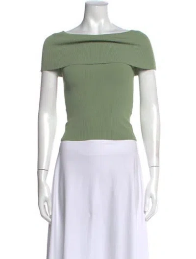 Pre-owned Alice And Olivia Off-the-shoulder Short Sleeve Top In Green