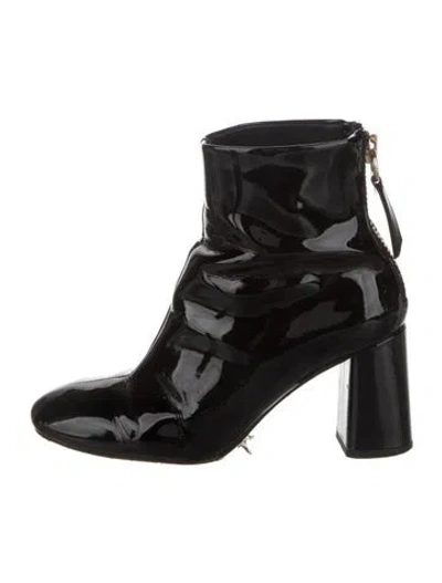 Pre-owned Alice And Olivia Patent Leather Boots In Black