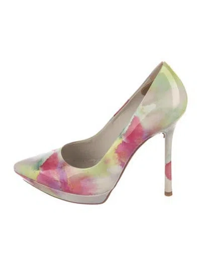 Pre-owned Alice And Olivia Patent Leather Printed Pumps In Pink