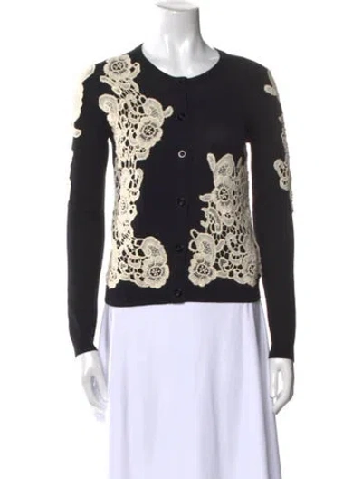 Pre-owned Alice And Olivia Printed Scoop Neck Sweater In Black