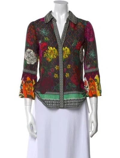 Pre-owned Alice And Olivia Printed Three-quarter Sleeve Button-up Top In Neutral