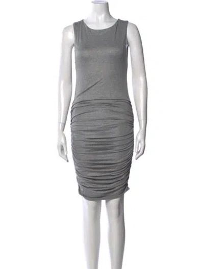 Pre-owned Alice And Olivia Scoop Neck Knee-length Dress In Gray