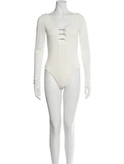 Pre-owned Alice And Olivia Scoop Neck Long Sleeve Bodysuit In Neutral