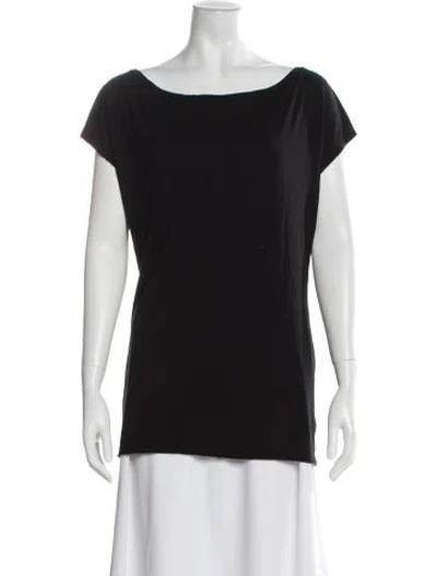 Pre-owned Alice And Olivia Scoop Neck Short Sleeve T-shirt In Black