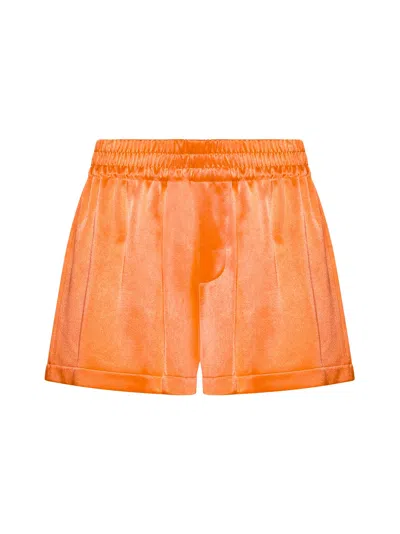 Alice And Olivia Short In Coral