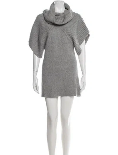 Pre-owned Alice And Olivia Silk Mini Dress In Gray