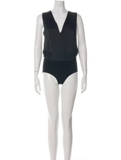 Pre-owned Alice And Olivia Silk V-neck Bodysuit In Black